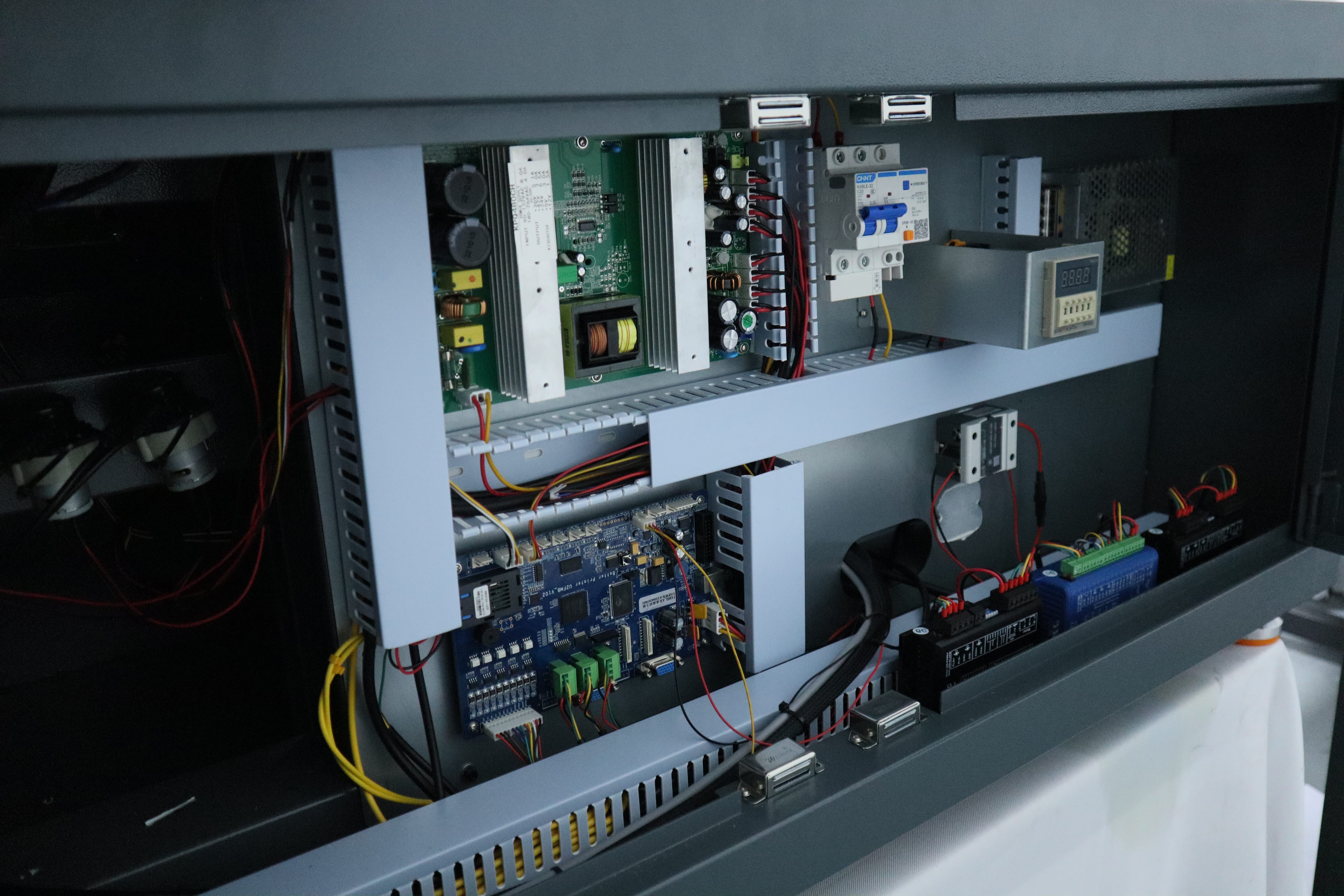 standard circuit cystem with neat arrangement